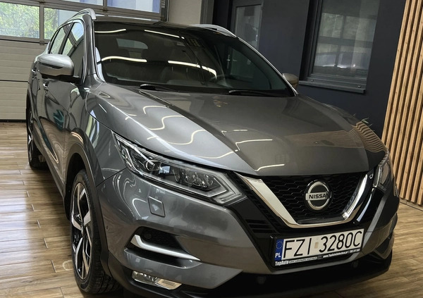 Nissan Qashqai cena 77900 przebieg: 91371, rok produkcji 2018 z Kisielice małe 781